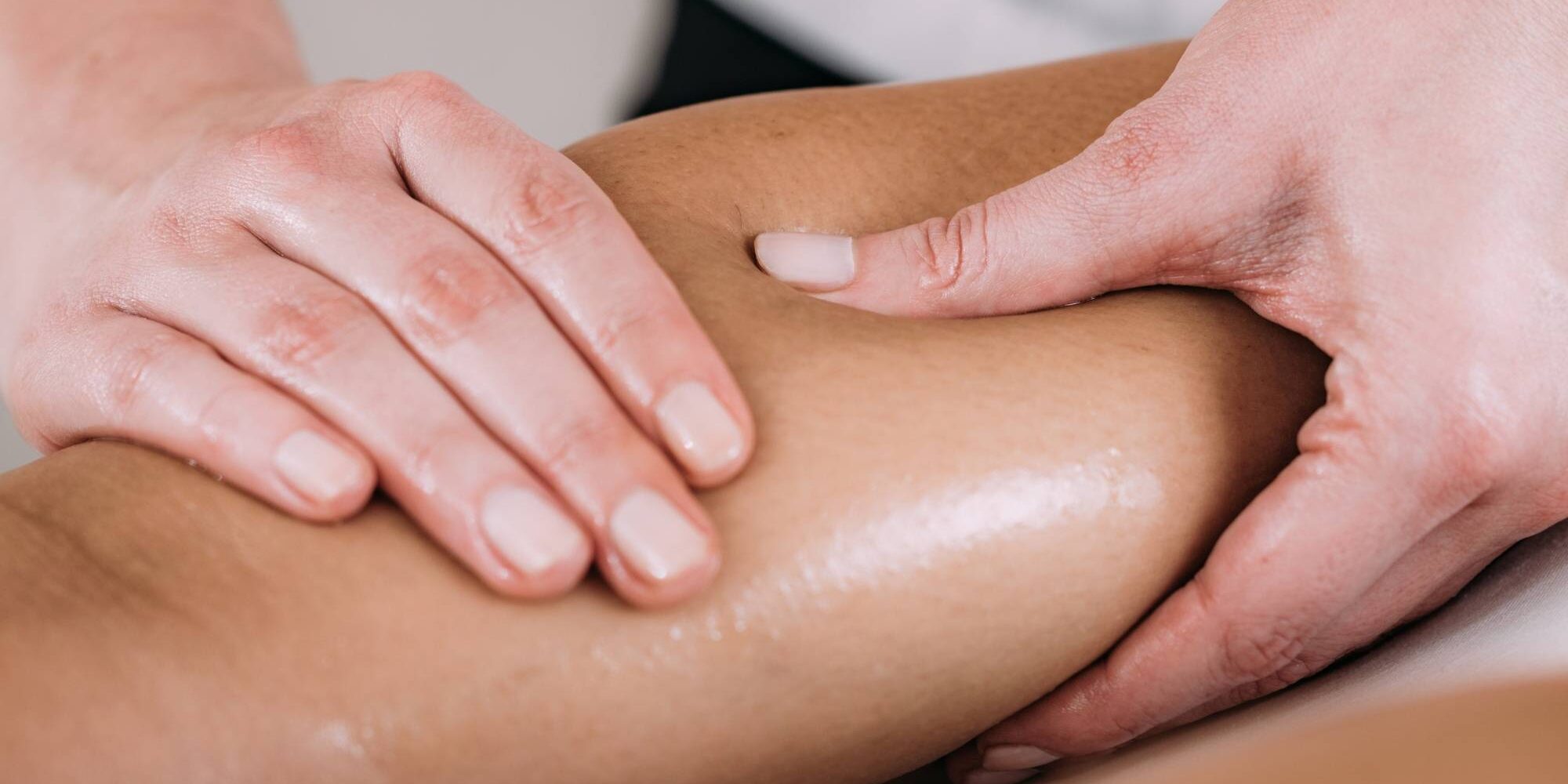 Sport massage course, oil massage course
